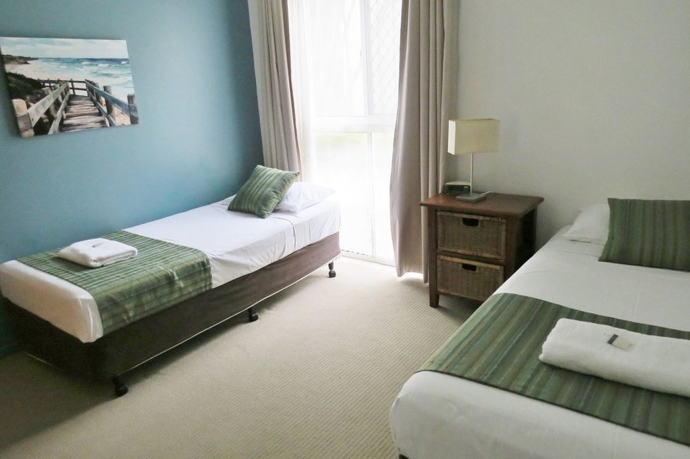 The Shores Holiday Apartments Макай Екстериор снимка