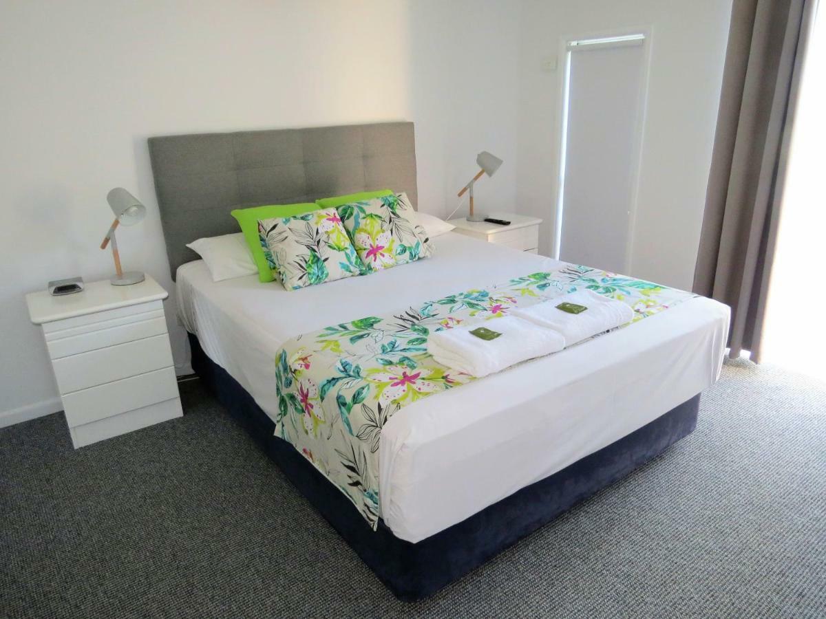 The Shores Holiday Apartments Макай Екстериор снимка